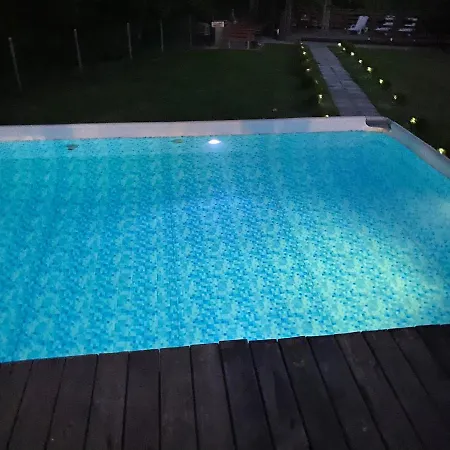 Tatil Evi Fifi Drewniany Z 2 Sypialniami Mlynary